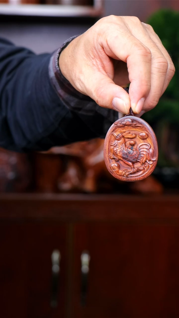 【闪购商品】黄花梨/降香黄檀吊坠海南黄花梨生肖鸡