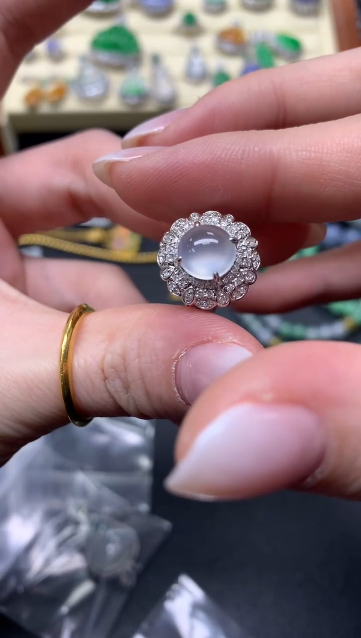 【闪购商品】翡翠戒指18K金镶嵌戒指|10500+1050