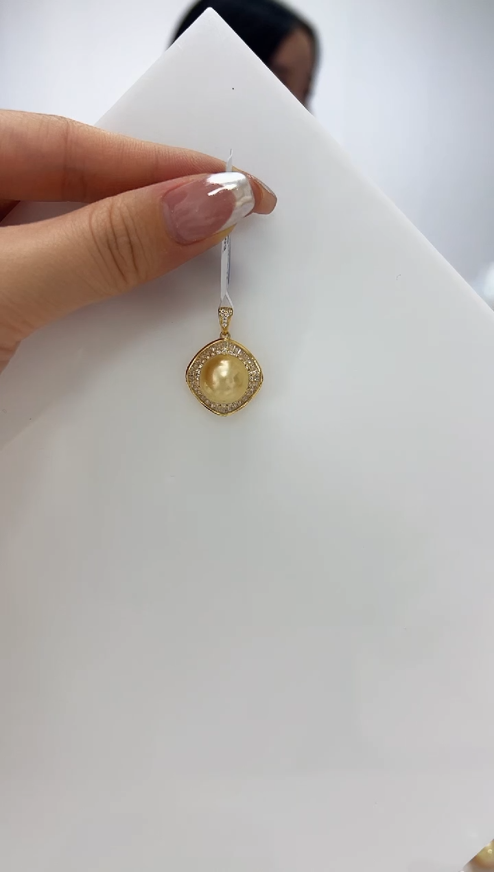 【闪购商品】海水珍珠DA银S925镶嵌吊坠 J203