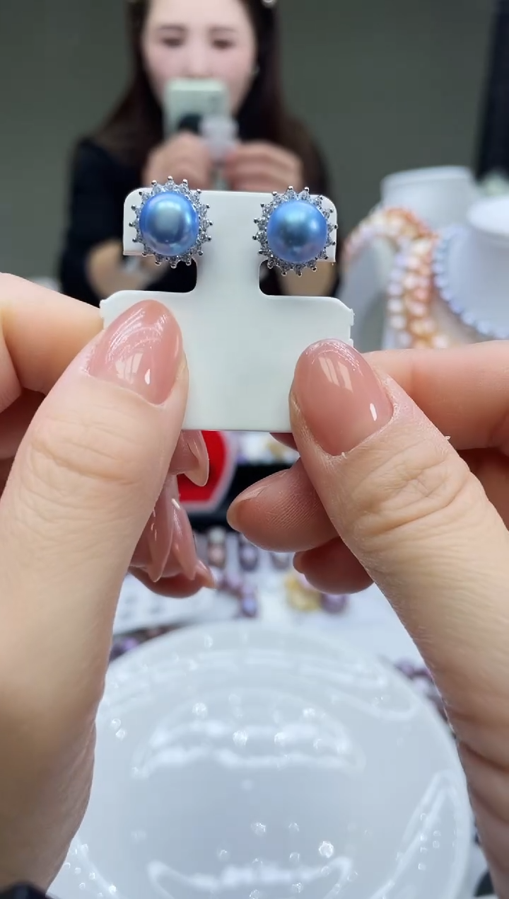 未镶嵌耳坠淡水珍珠蓝雪色耳饰