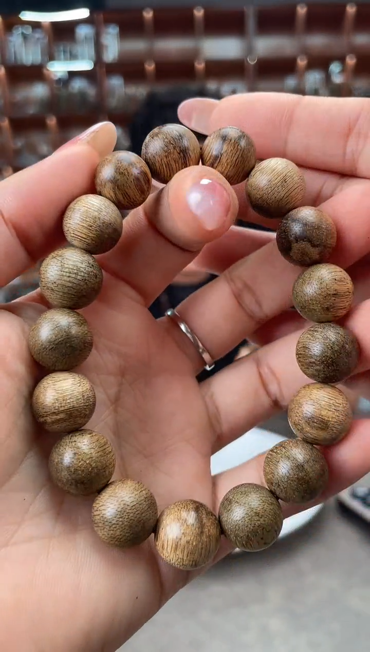 【闪购商品】沉香手串54号菩萨棋多样性发一条