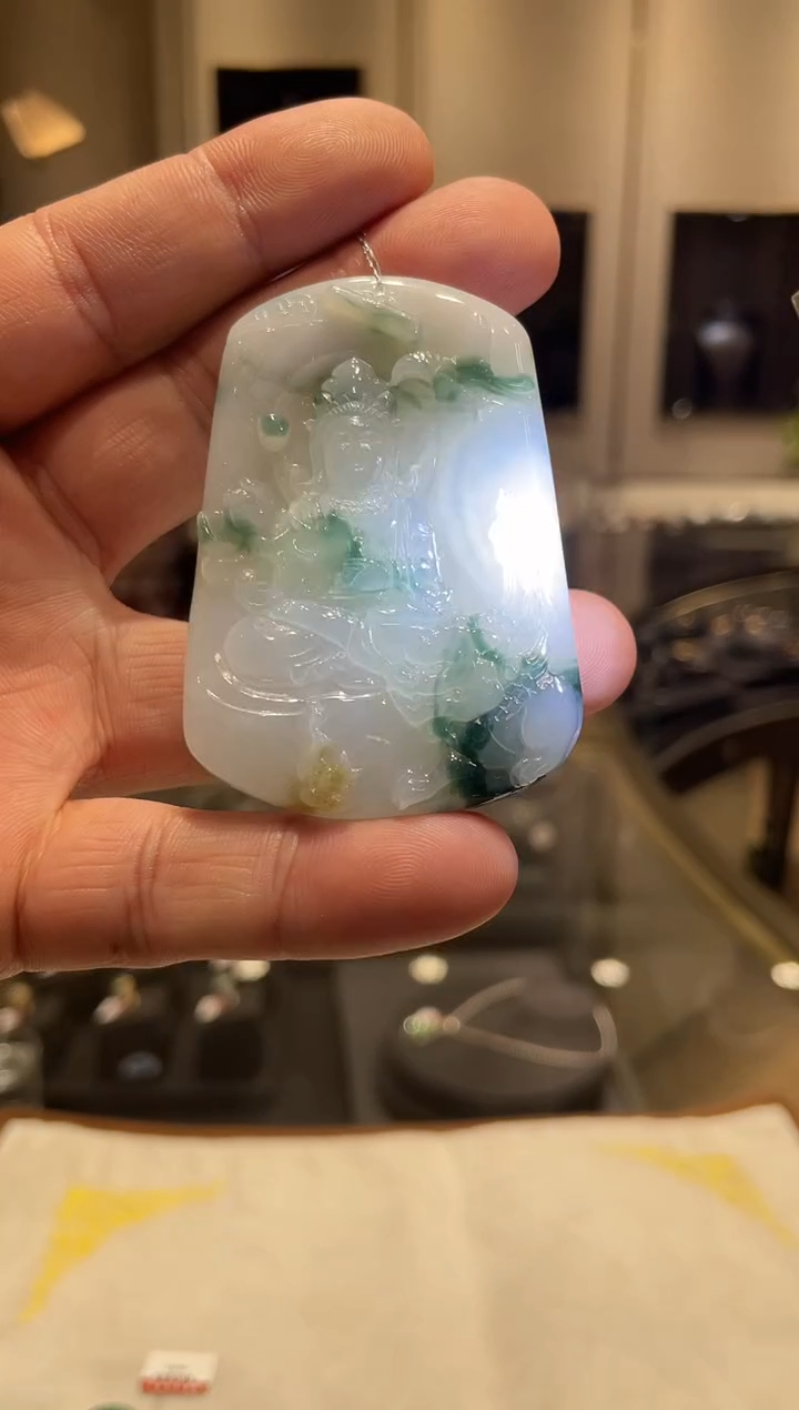 【闪购商品】翡翠颈饰未镶嵌新年快乐