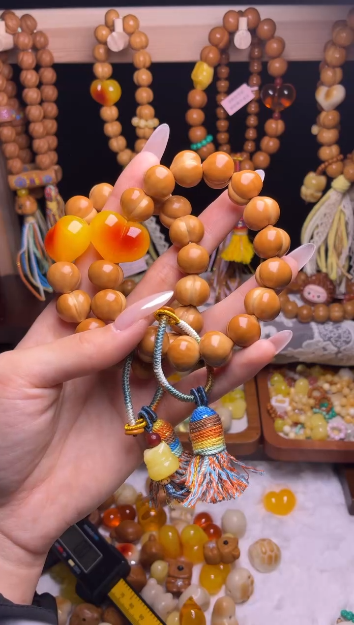 吊坠猴头核桃柯基福利款手串