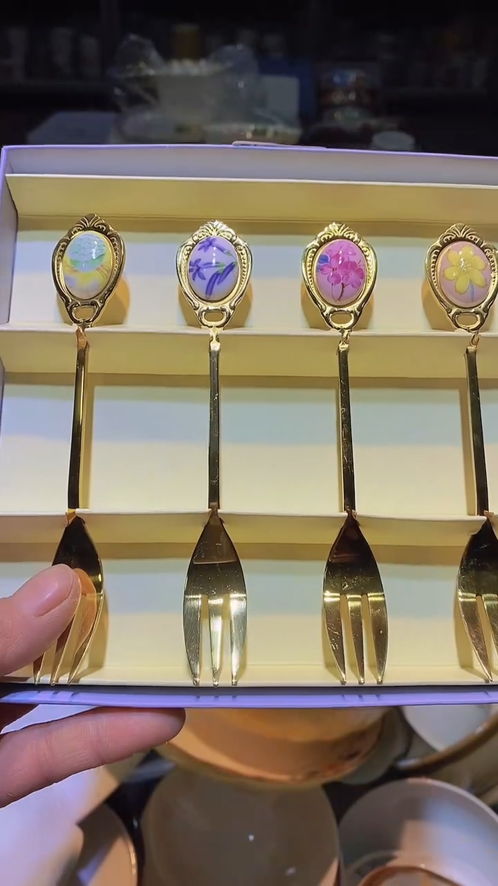 【闪购商品】碟111111111111111