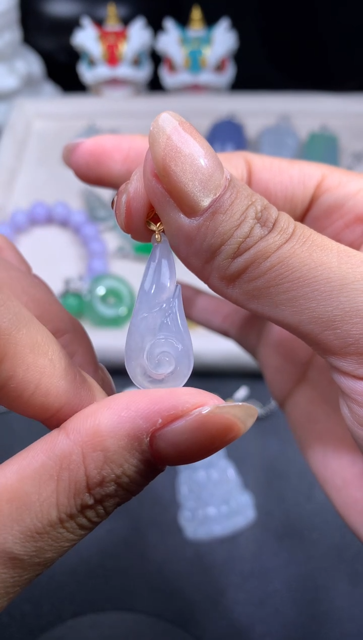 吊坠(不含链)18K金镶嵌翡翠 