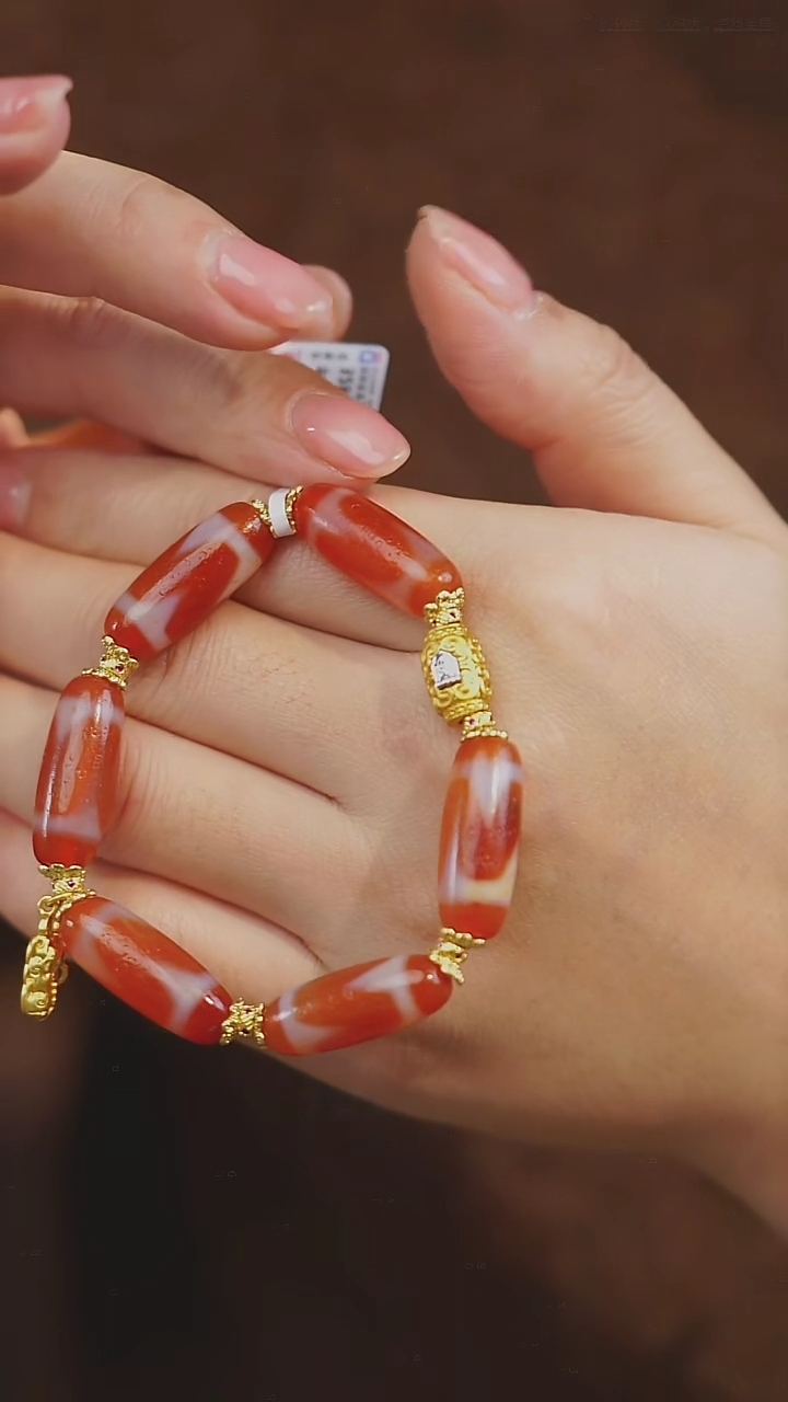 【闪购商品】玛瑙/玉髓手串未镶嵌多样性发其一