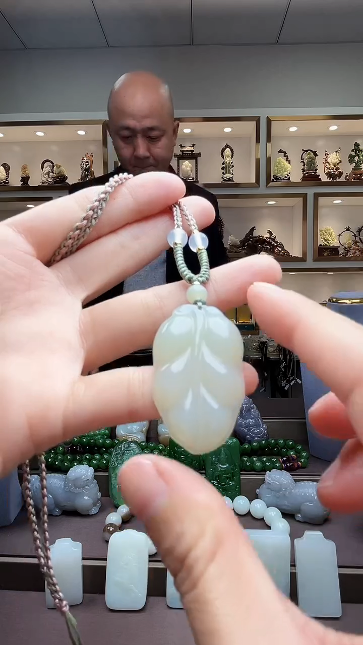 【闪购商品】和田玉颈饰未镶嵌苏