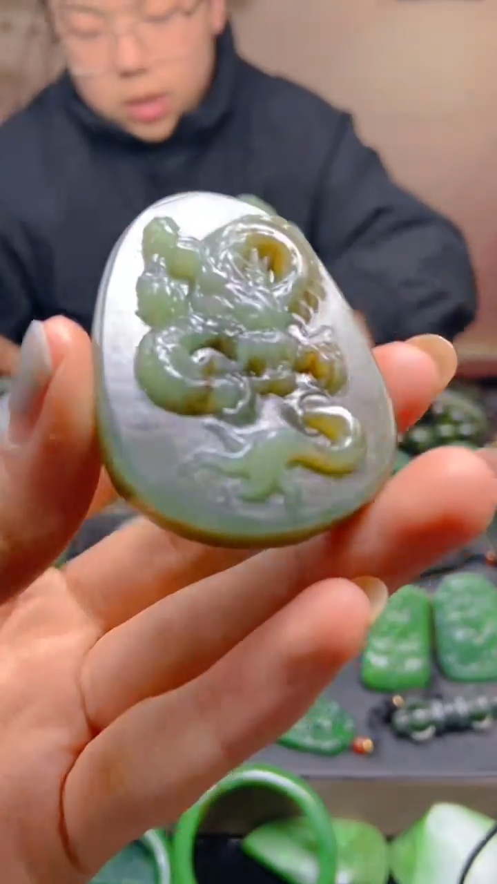 未镶嵌和田玉珠宝半成品1