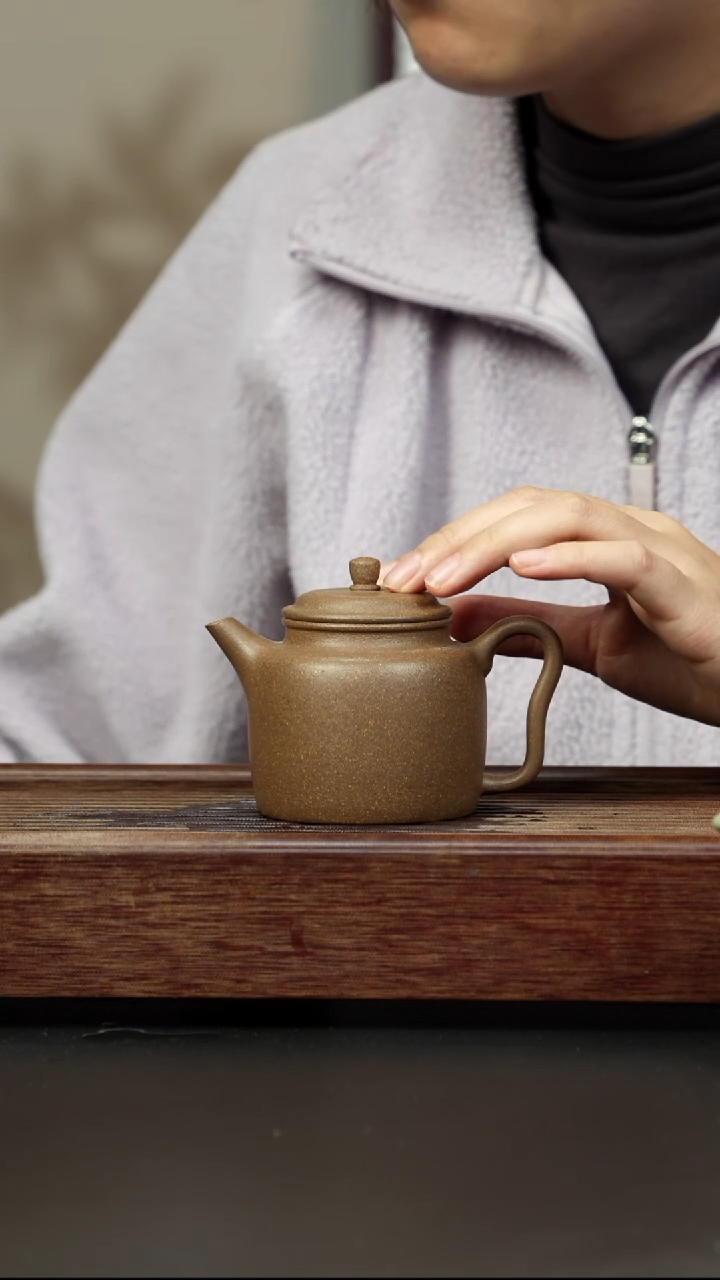 紫砂茶壶芝麻绿 汲直 170左右