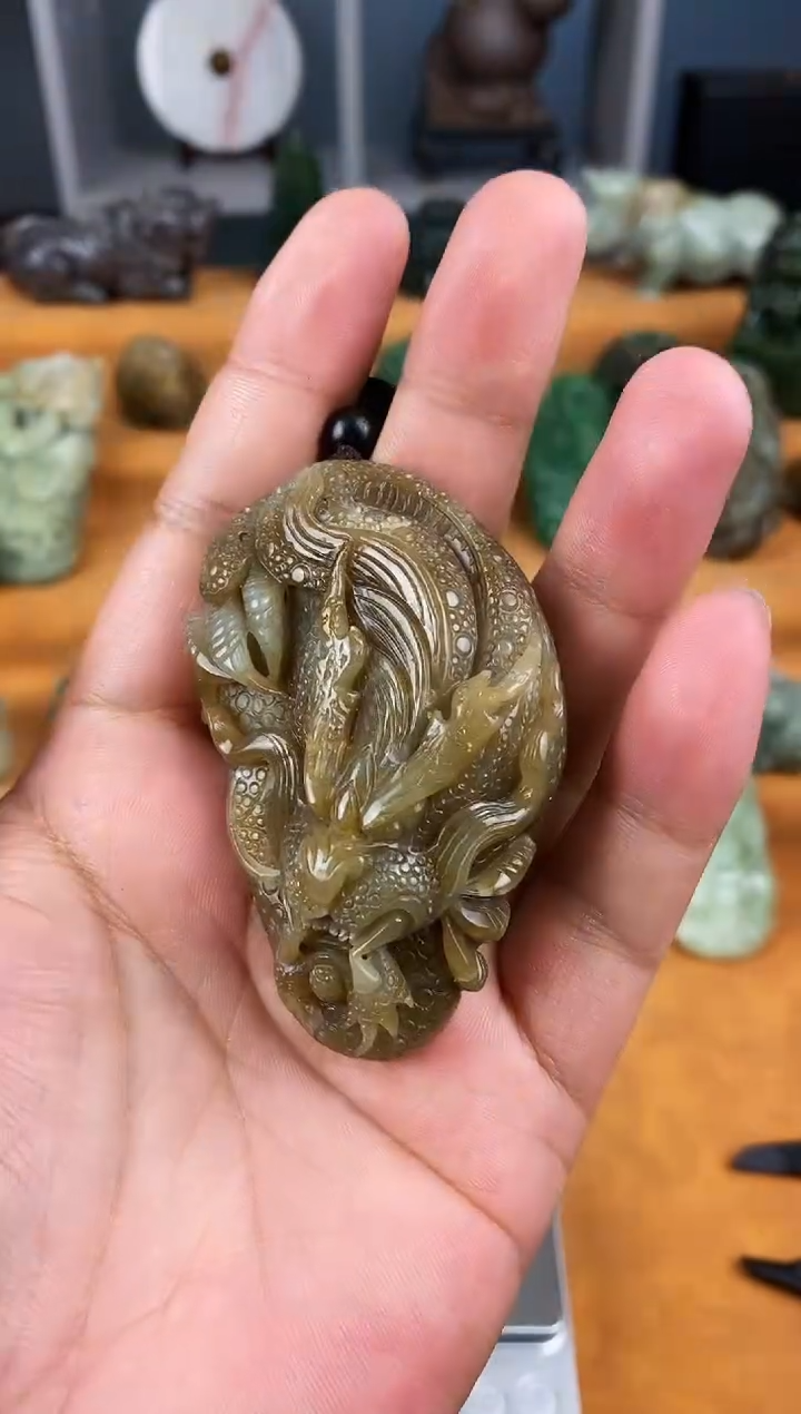 颈饰未镶嵌和田玉1