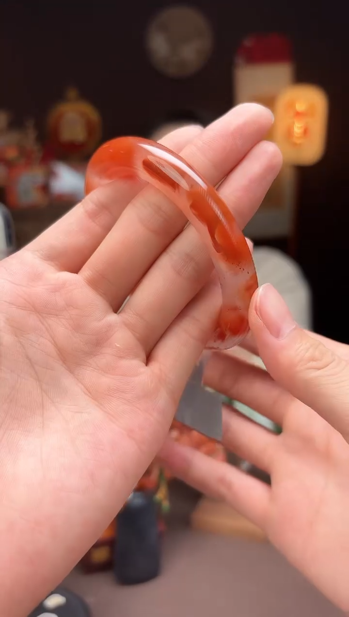 【闪购商品】南红玛瑙J26南红手镯59mm未镶嵌-