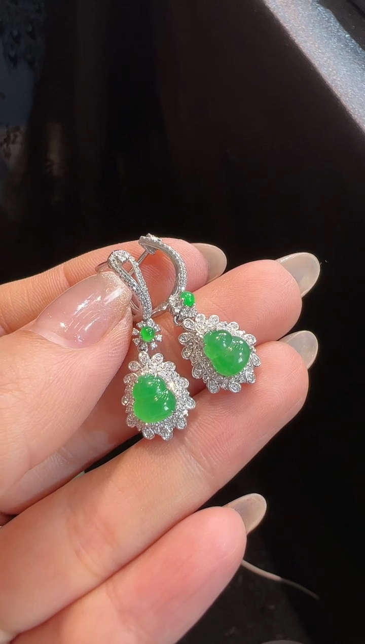 【闪购商品】翡翠耳饰18K金镶嵌耳饰