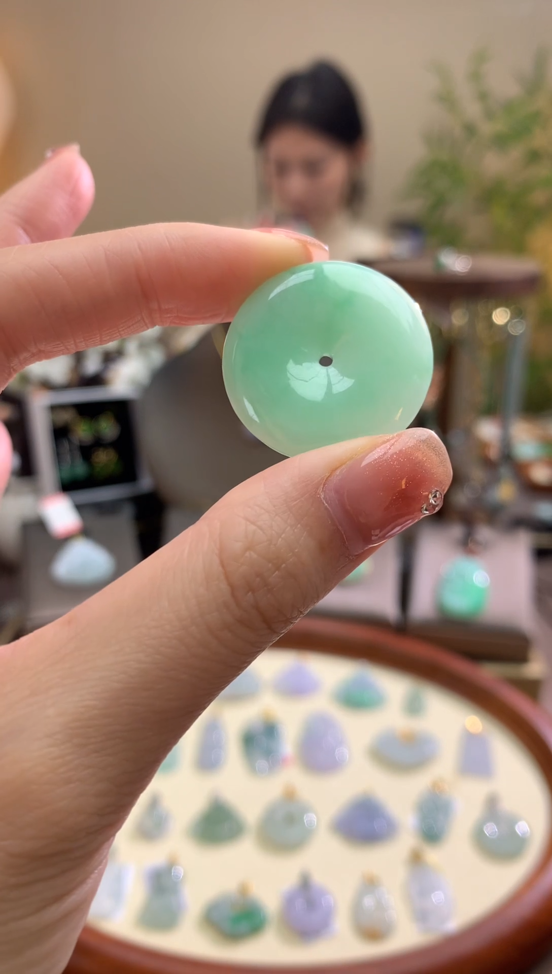 【闪购商品】翡翠颈饰未镶嵌平安扣