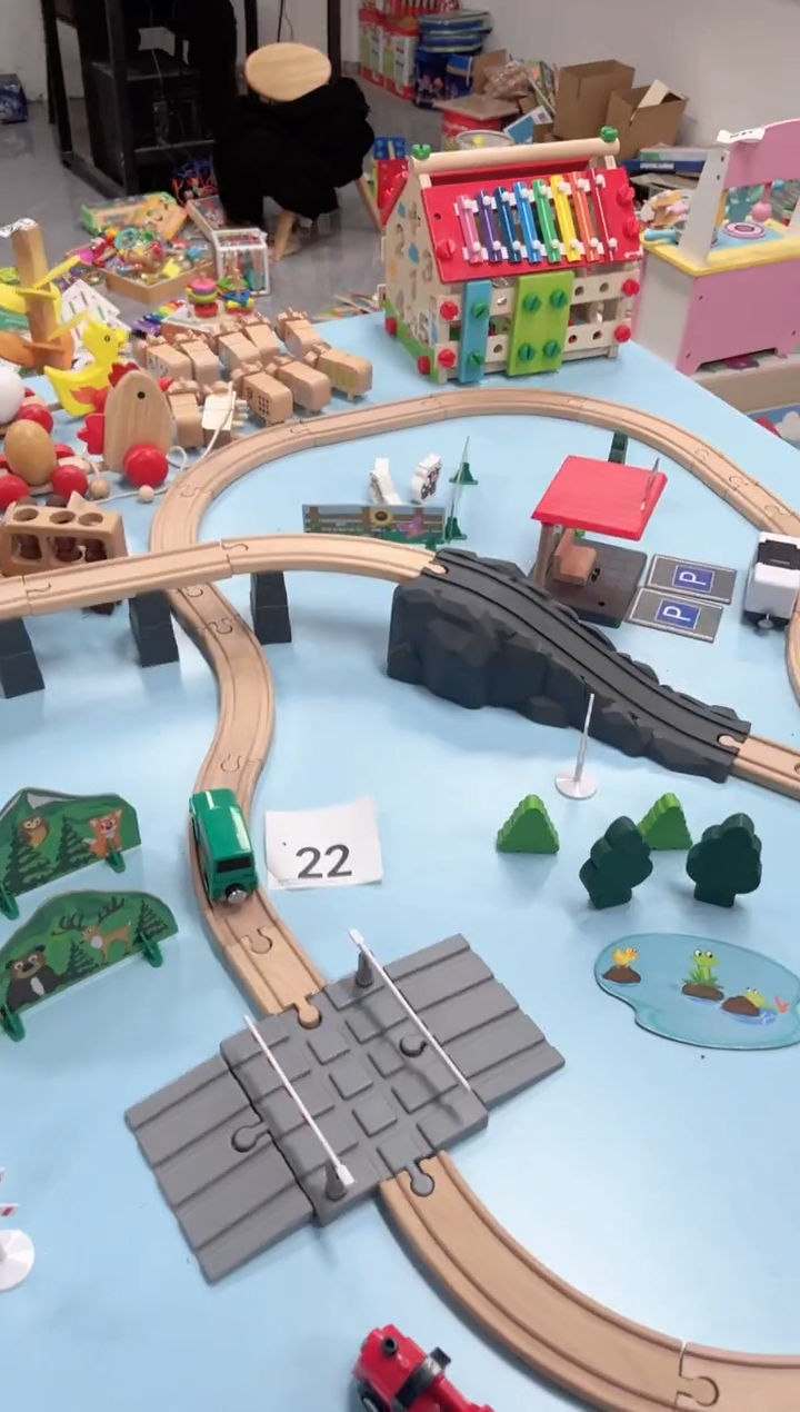 木火车轨道22....