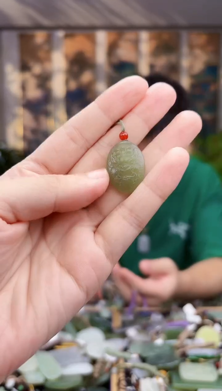 未镶嵌和田玉挂件拍一发一