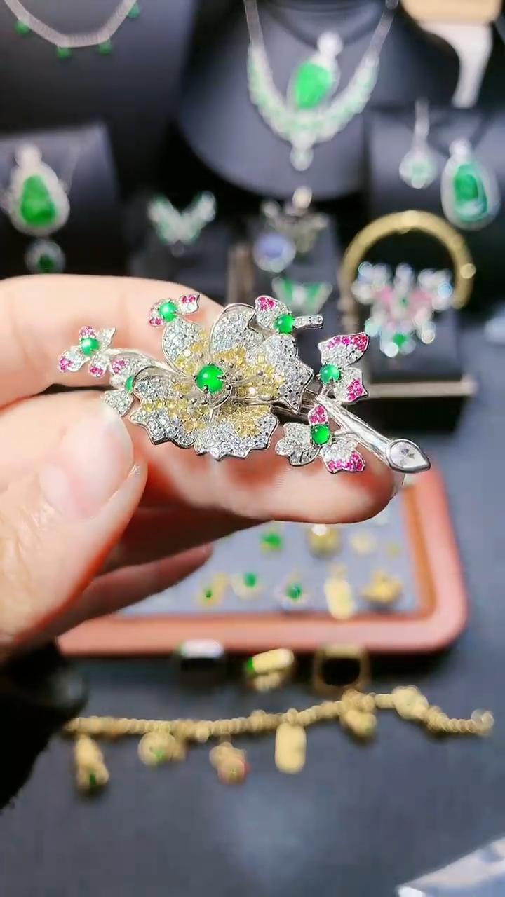 【闪购商品】翡翠耳饰银S925镶嵌胸针