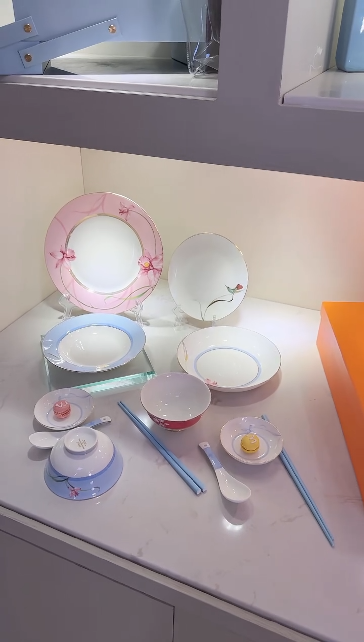 【闪购商品】小乔推荐如图所示