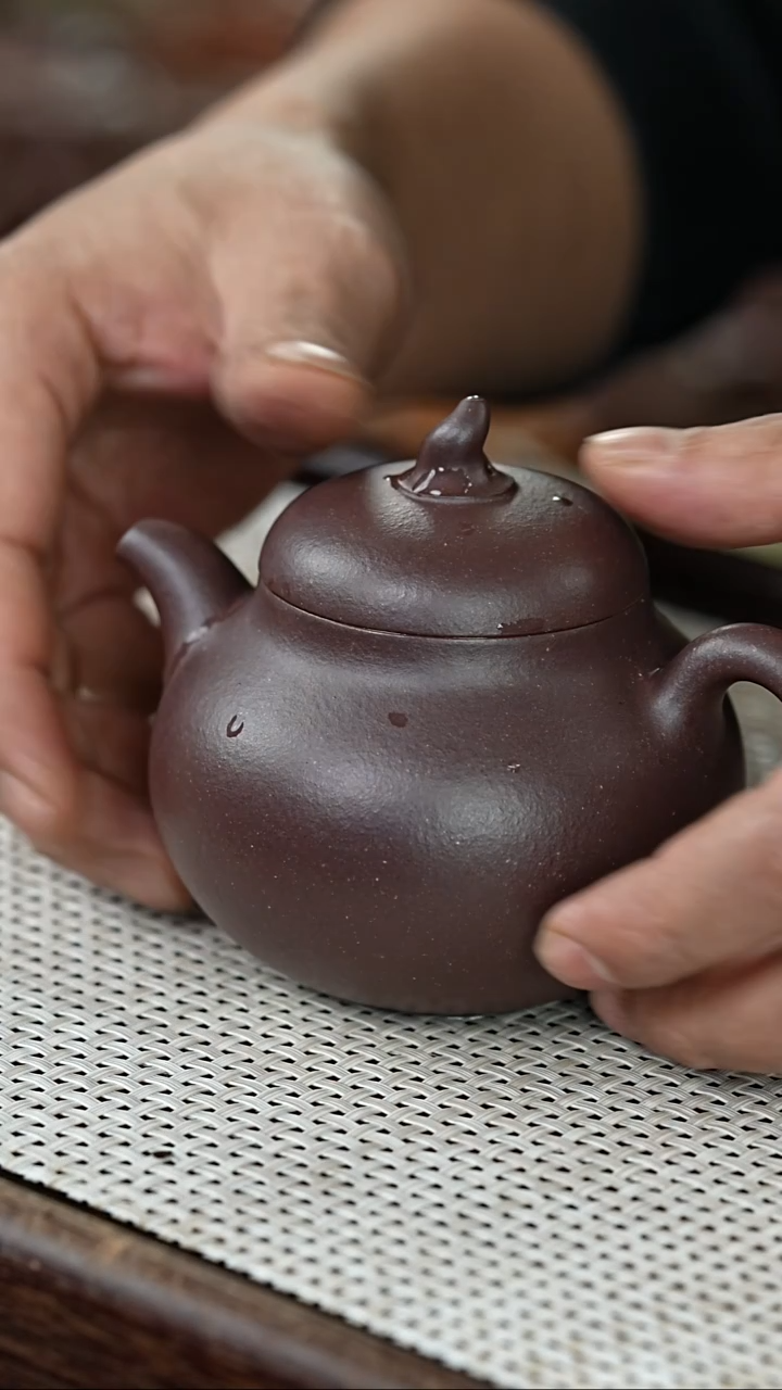 【闪购商品】紫砂茶壶@@AH10237闵丽琴茄瓜