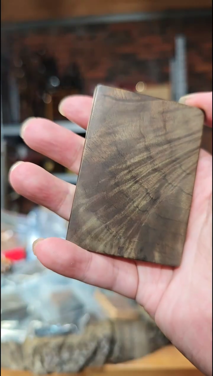 金丝楠无事牌手把件