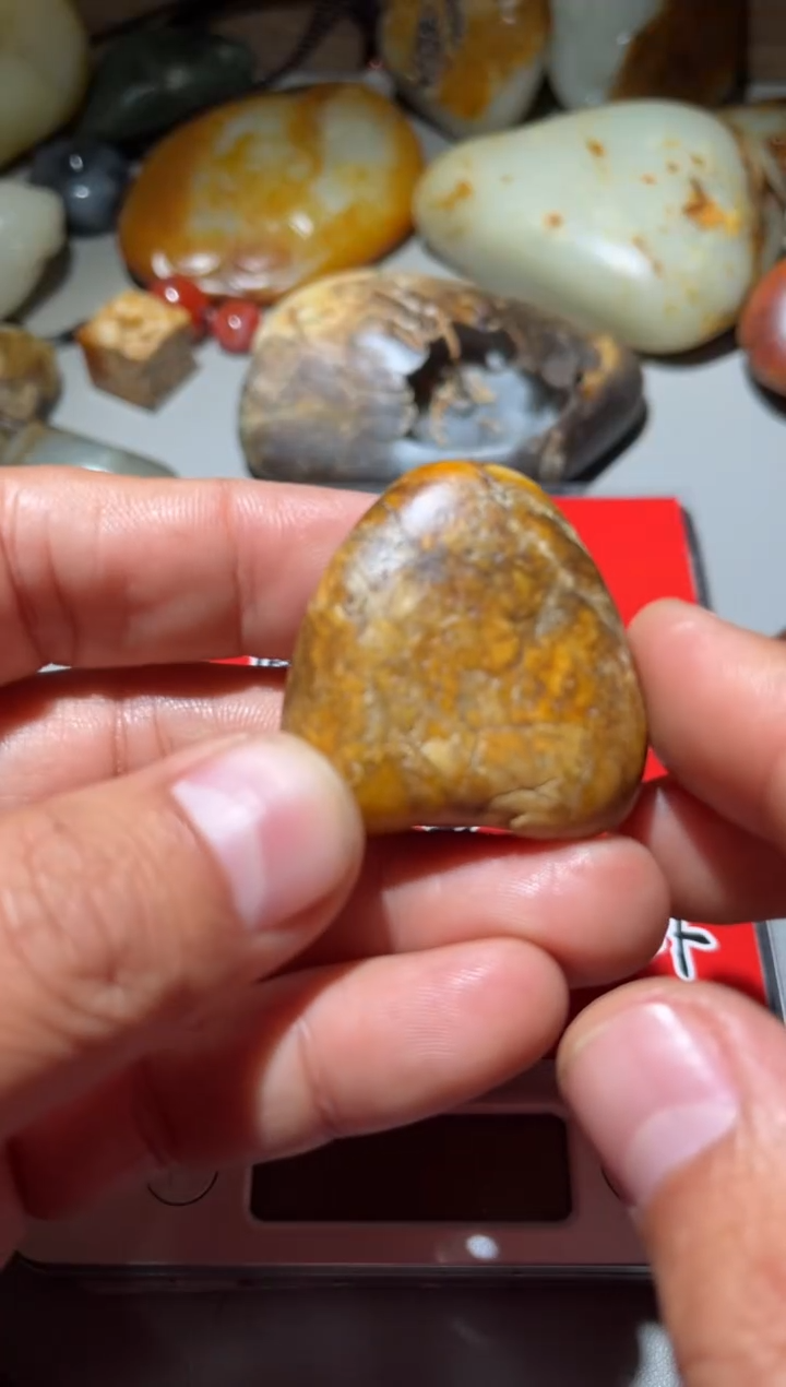 未镶嵌和田玉（子料）挂件和田玉  子料