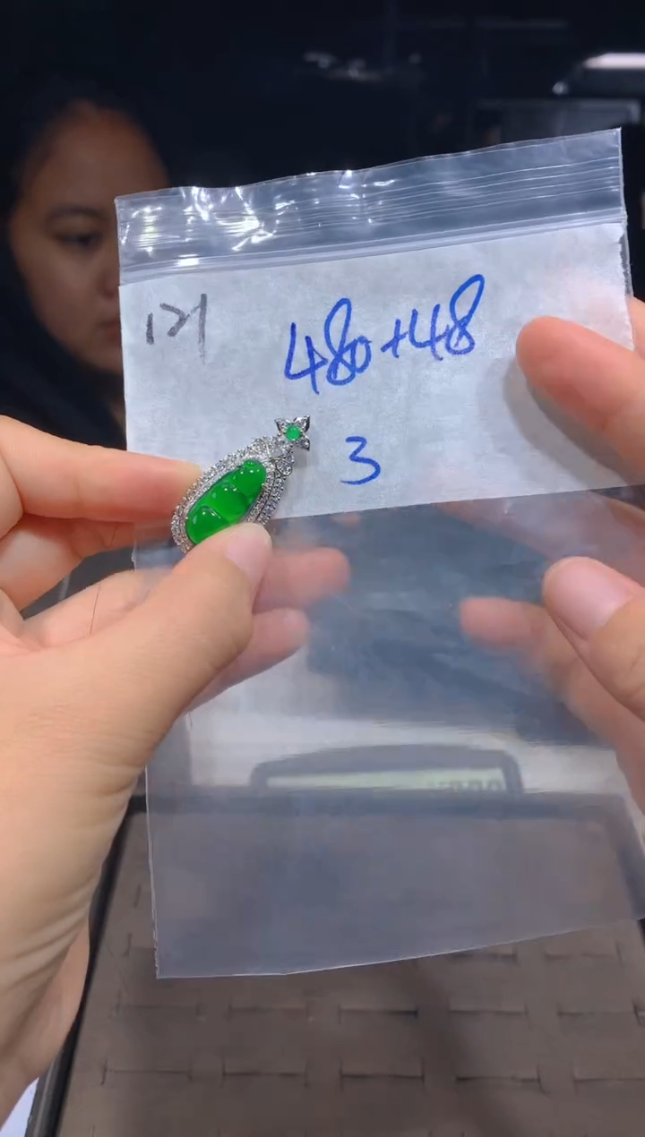 【闪购商品】定制翡翠未镶嵌121吊坠多样性拍一发一毛货定制抛光