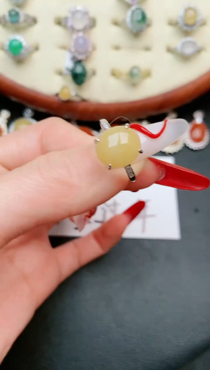 【闪购商品】翡翠戒指银S925镶嵌.....