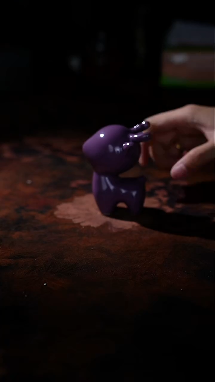 丁香紫一鹿有你小鹿摆件