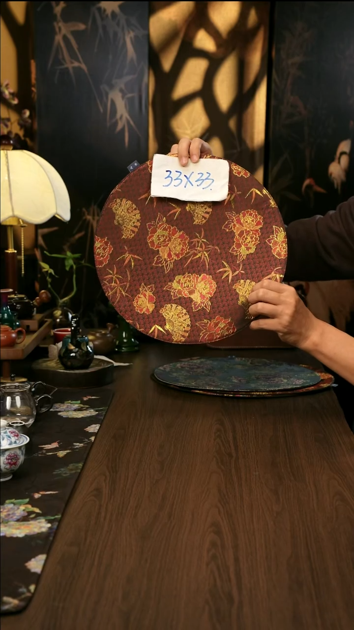 香云纱          茶席 