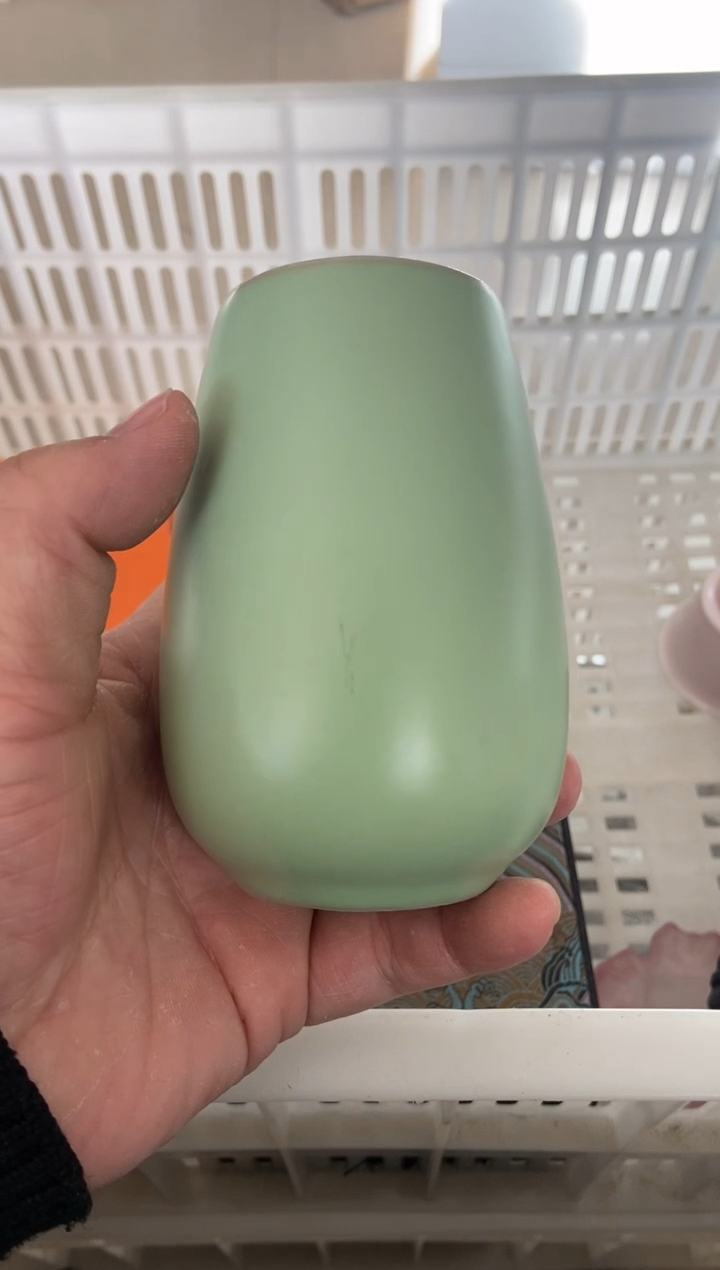 杯无运费险有瑕疵的摄影的产品有使用过的痕迹有点脏介意勿拍