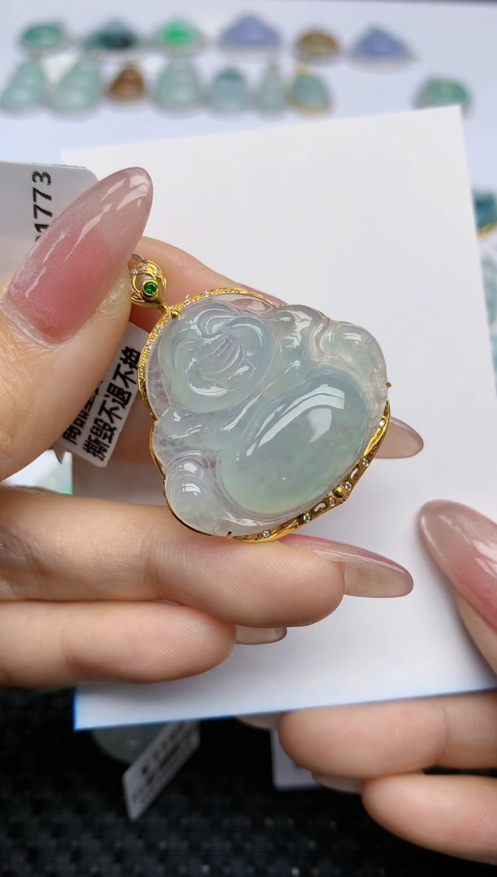 【闪购商品】翡翠挂件18K金镶嵌天然翡翠A货