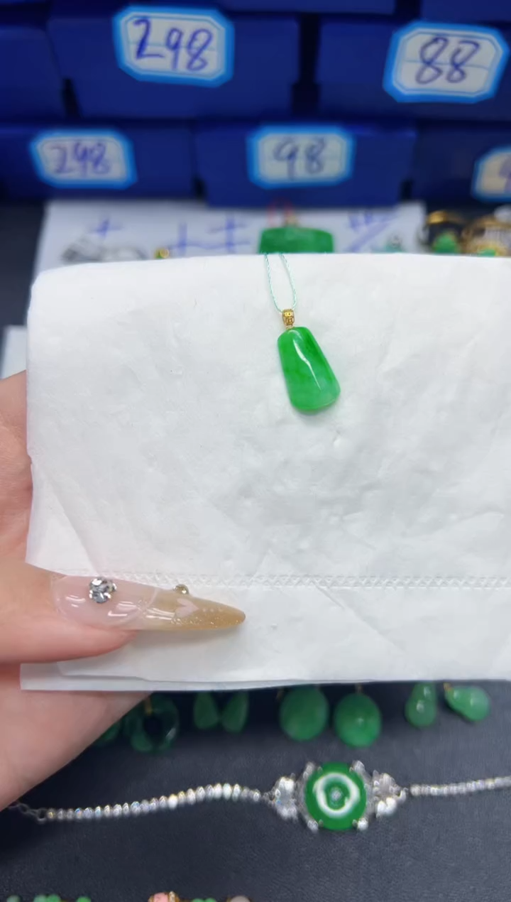 【闪购商品】翡翠颈饰18K金镶嵌Y缅料A货/支持复检/一件