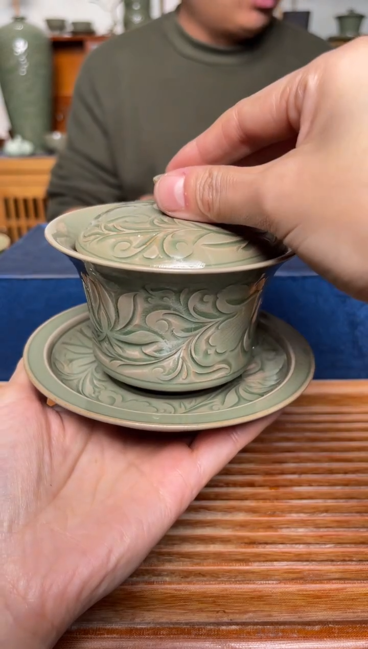 【闪购商品】其他165王晓娜莲纹三才盖碗