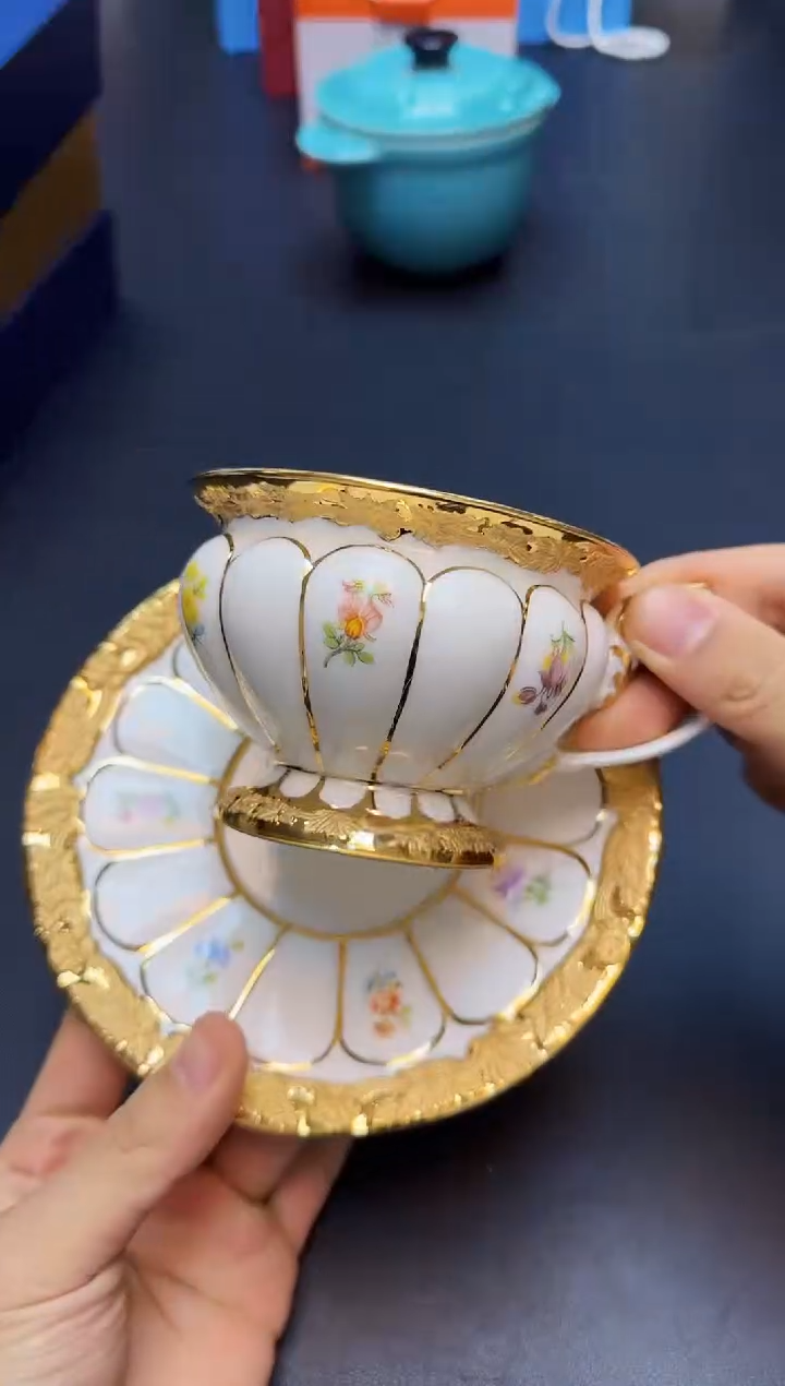 【闪购商品】瓷片全新正品一件不留@@H193