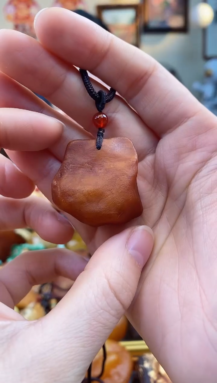 【闪购商品】琥珀颈饰未镶嵌吊坠