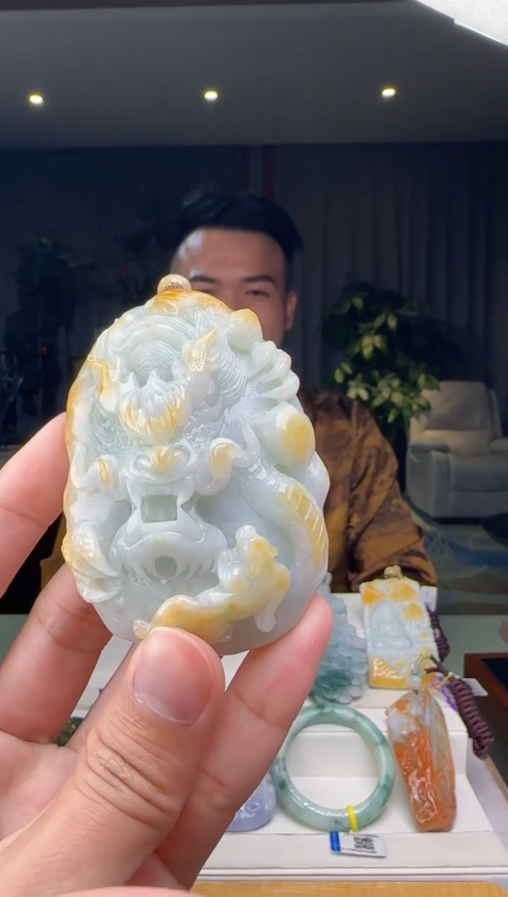 【闪购商品】翡翠吊坠(不含链)未镶嵌XM@@960Q3J11692