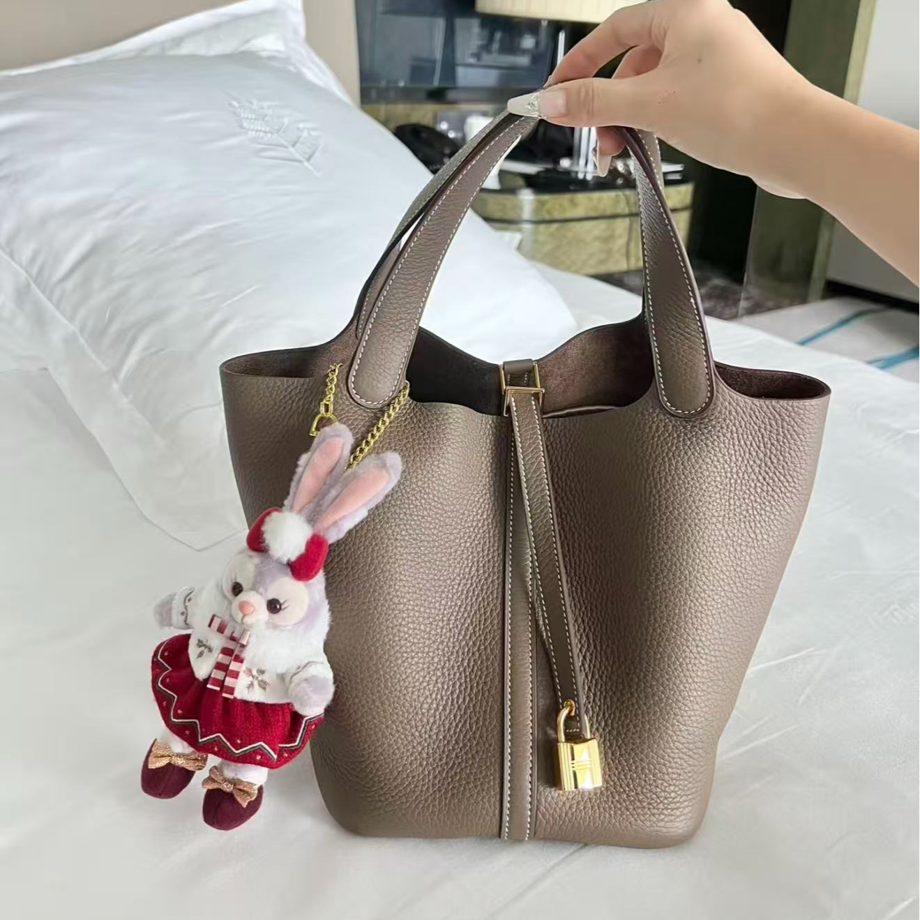 99新 Hermes/爱马仕 菜篮子22大象灰金扣/优品