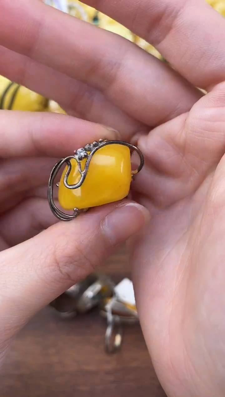 裸石琥珀未镶嵌天然琥珀蜜蜡