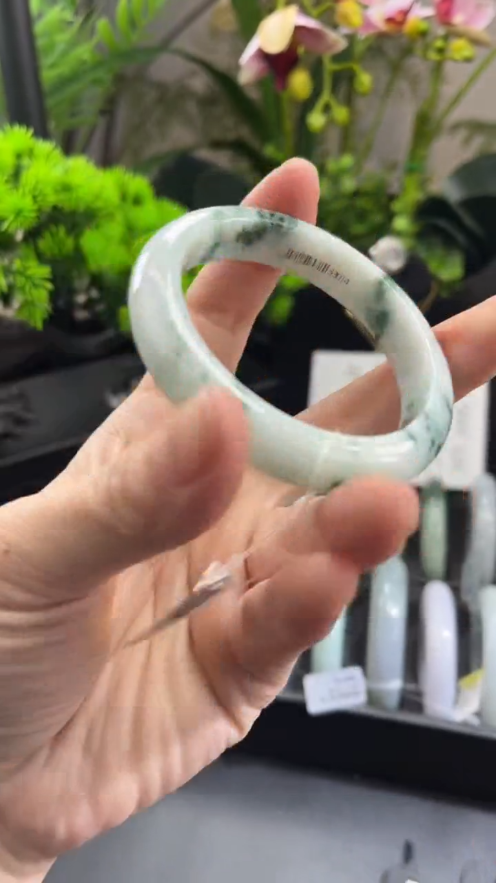 【闪购商品】翡翠手镯未镶嵌正圈