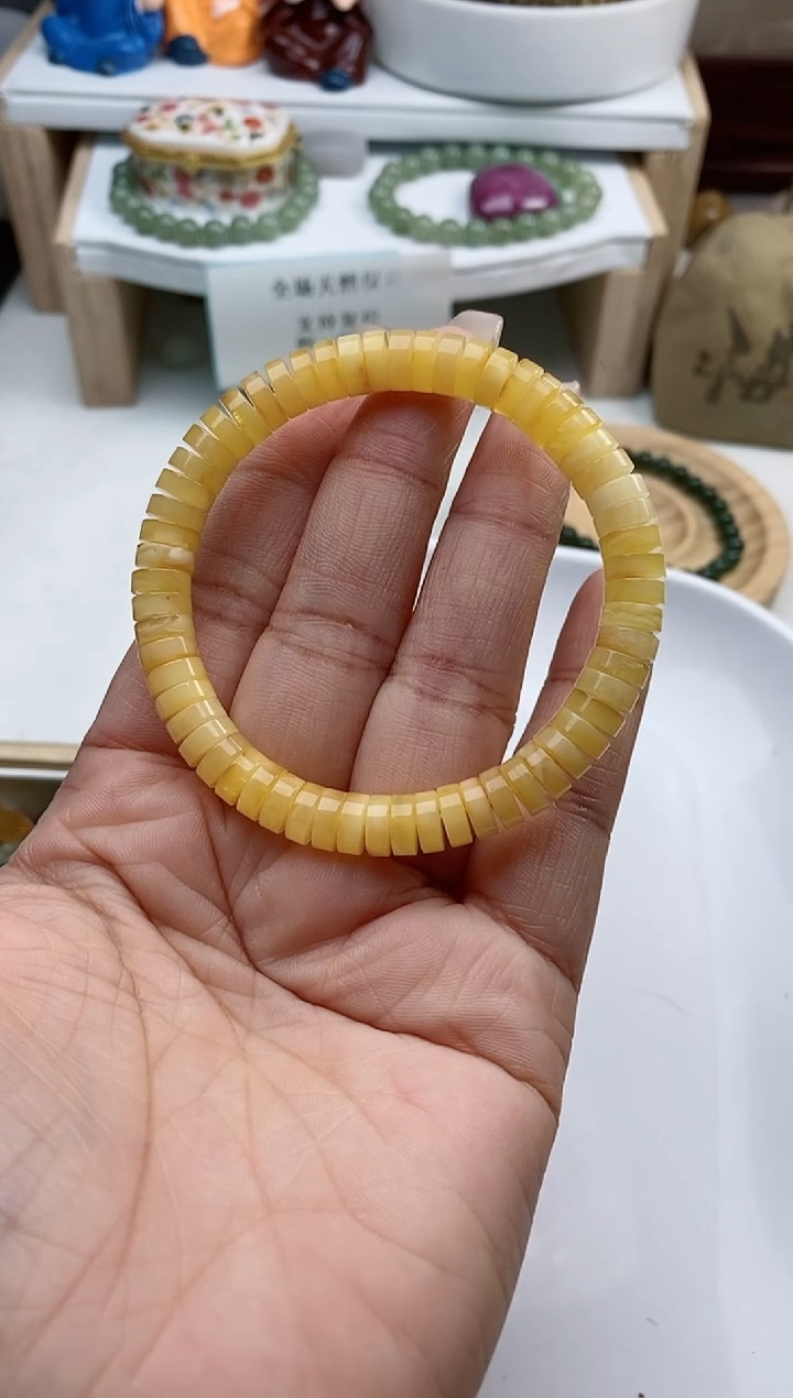 【闪购商品】蜜蜡手链未镶嵌180一条