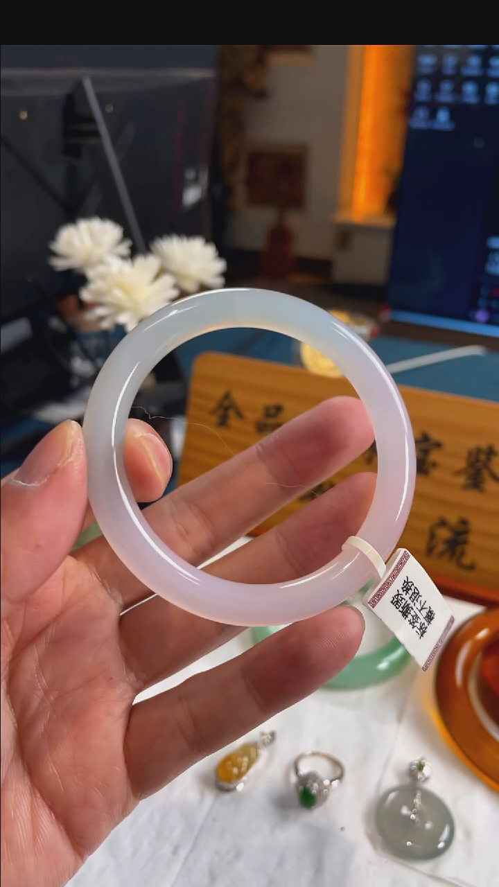 手镯玛瑙/玉髓未镶嵌1888号55圈