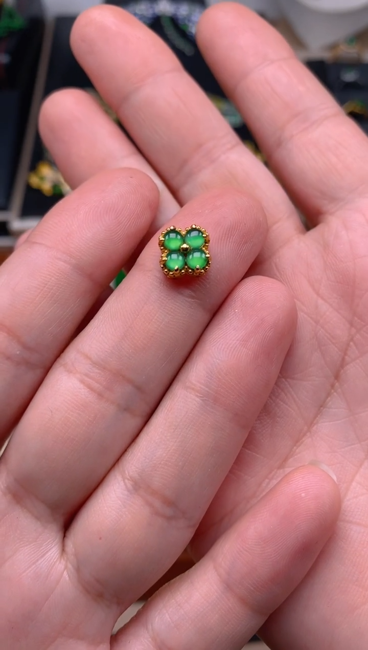 【闪购商品】翡翠吊坠(不含链)银S925镶嵌万能扣