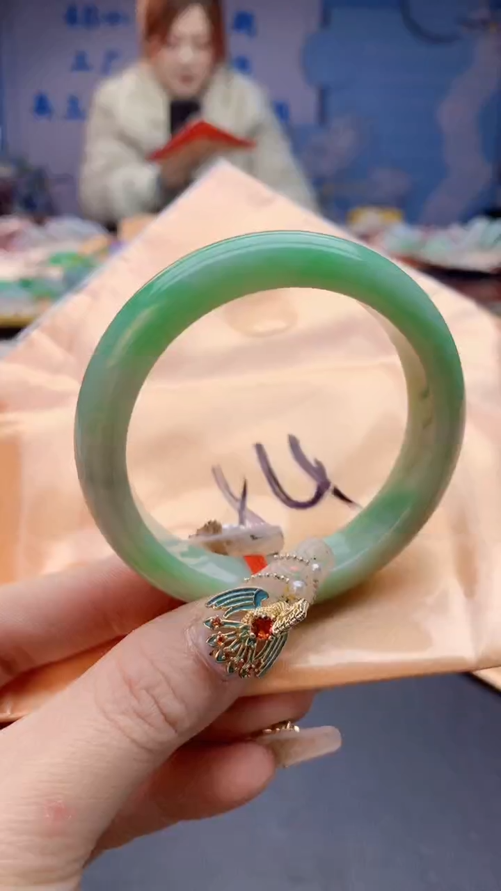【闪购商品】翡翠手镯未镶嵌0733154979