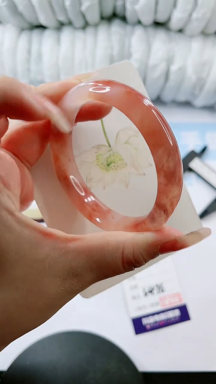 【闪购商品】石英质玉手镯未镶嵌多样性发货L478