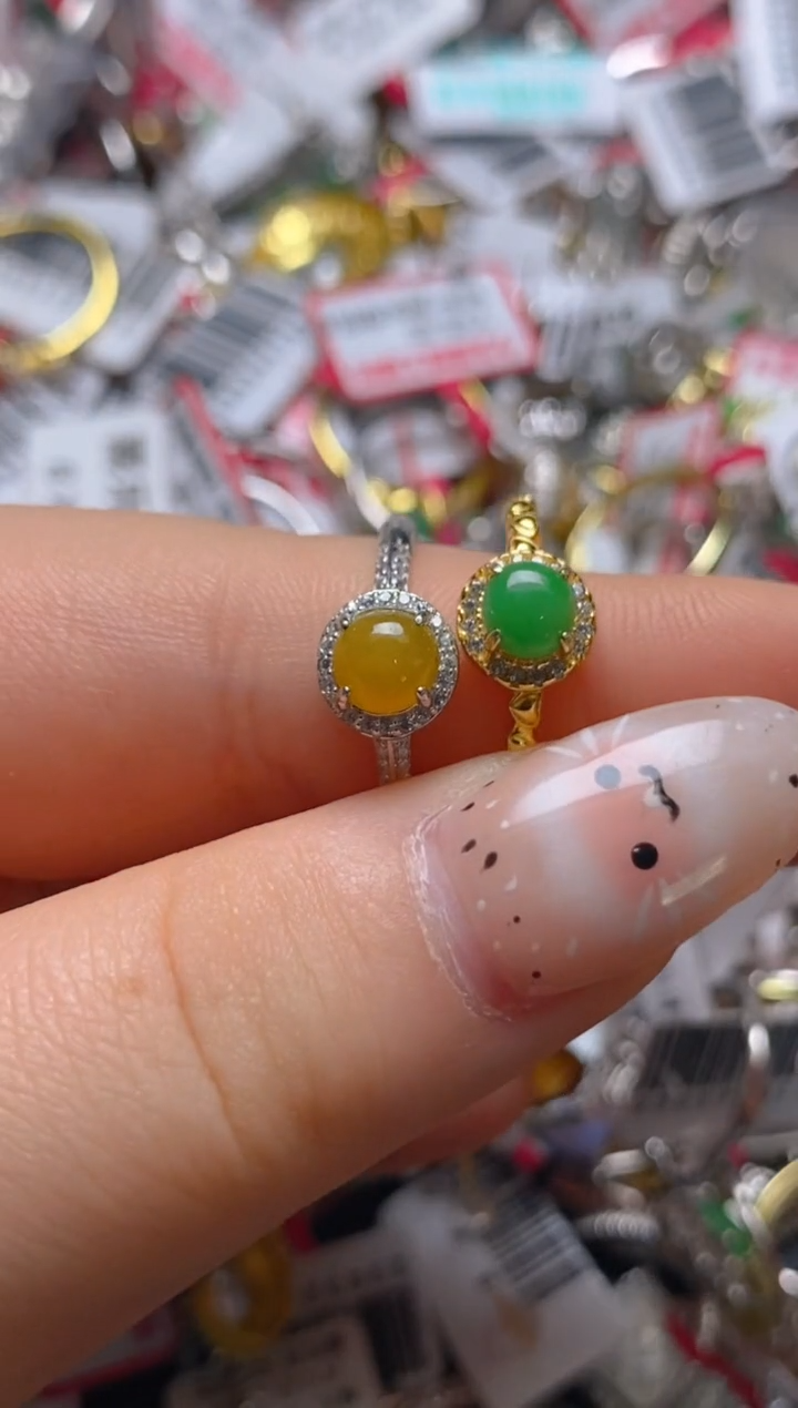 银S925镶嵌戒指翡翠百内无证书