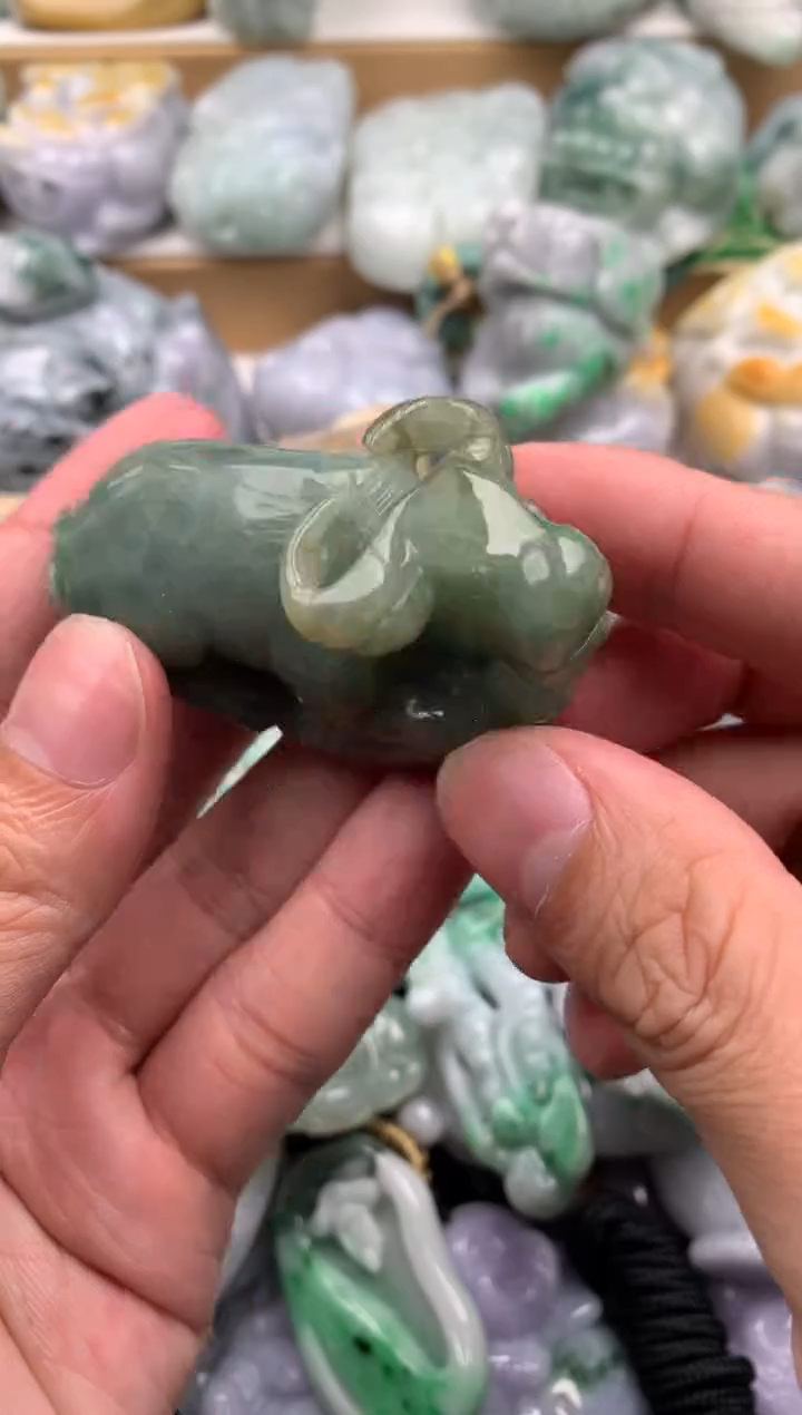 吊坠(不含链)未镶嵌翡翠1