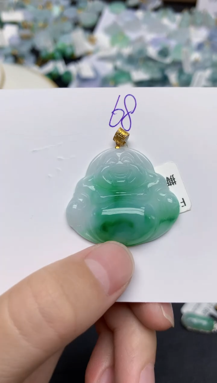 翡翠18K金镶嵌颈饰天然缅甸A货翡翠