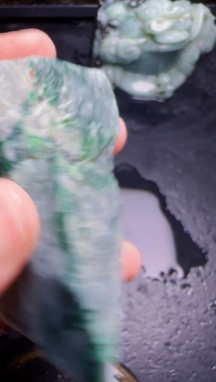 颈饰未镶嵌翡翠矿**彩60