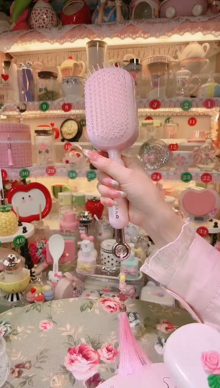 【闪购商品】摆件梳子粉品质好，发货快，放心拍