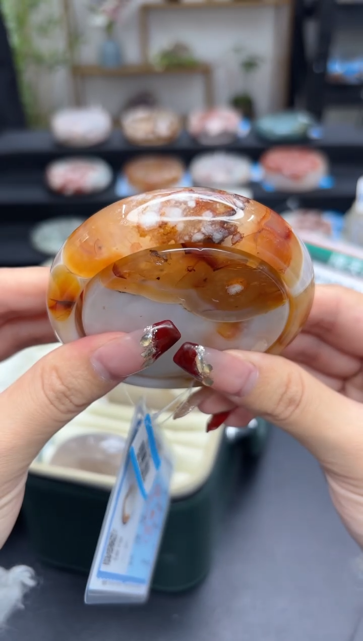 【闪购商品】石英质玉手镯未镶嵌C499(61圈赠送镯心)