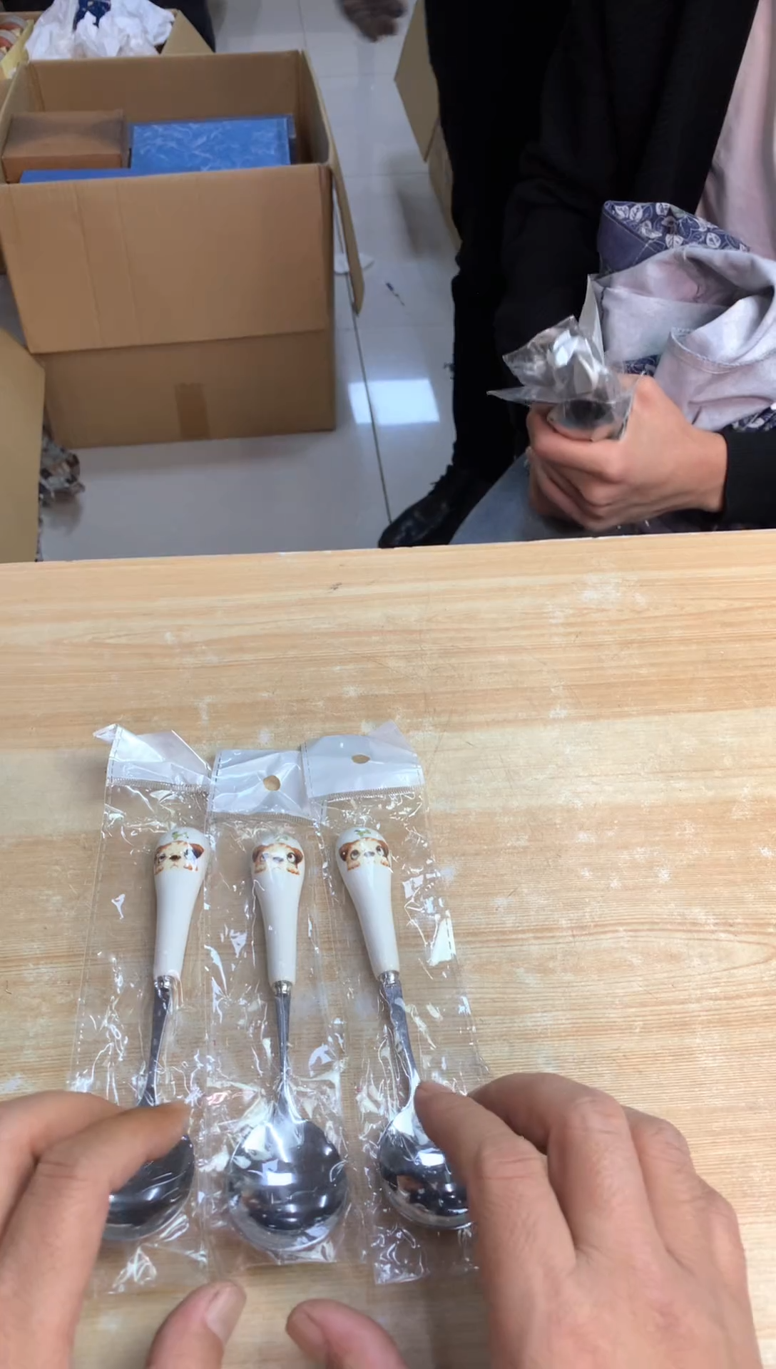 18-10不锈钢凭*默认微瑕，no退no换，介意勿拍 默认